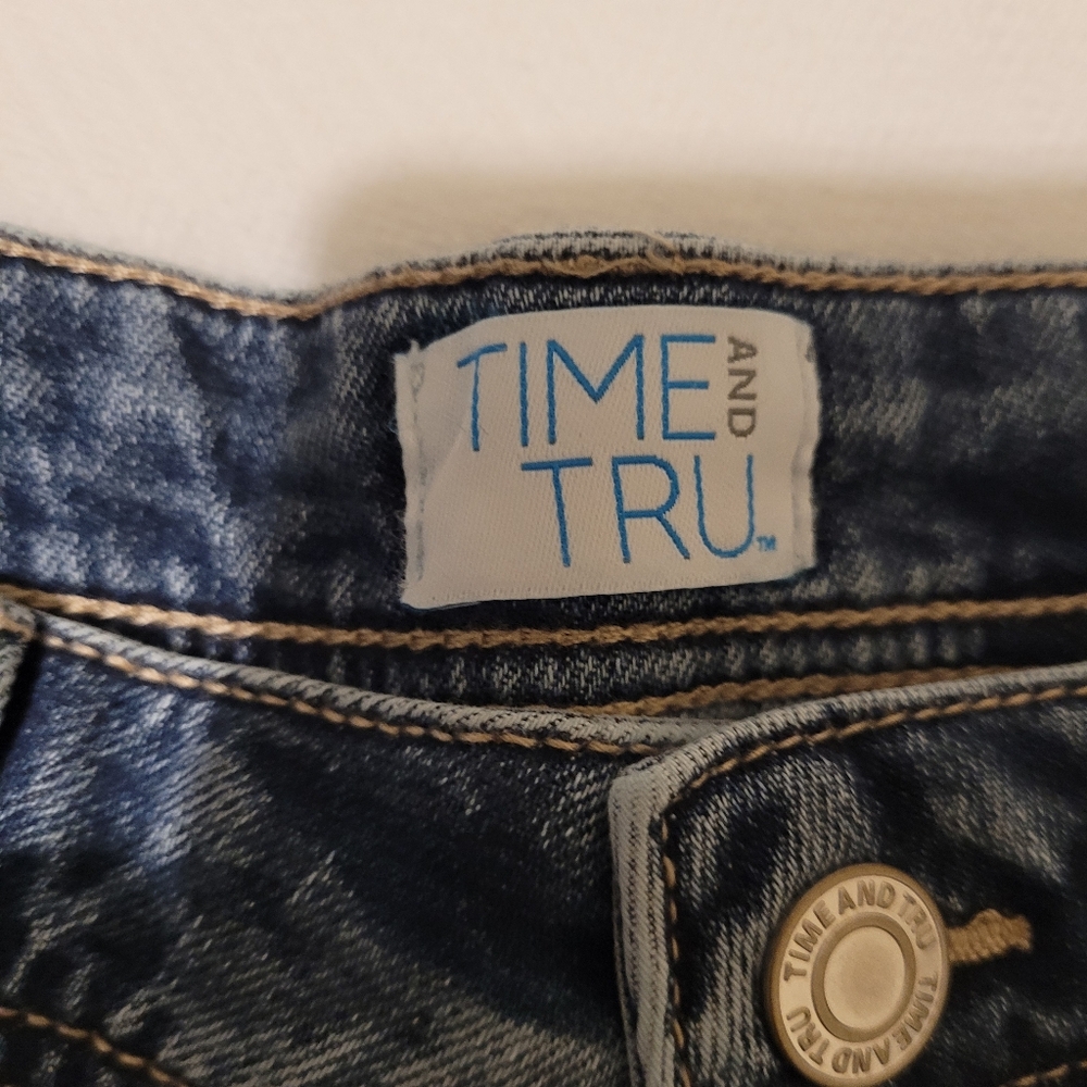 Time And Tru Classic Blue Women's Jeans - Picture 2 of 10